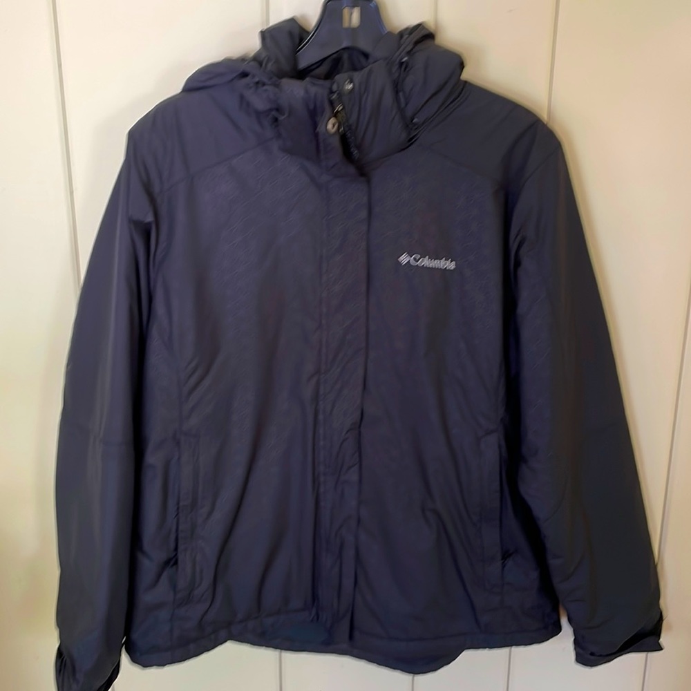 Women’s Columbia Lightly Insulated Jacket. Black, size Large